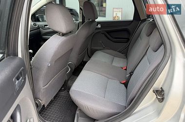 Универсал Ford Focus 2005 в Новом Буге фото 13 Универсал Ford Focus 2005 в Новом Буге