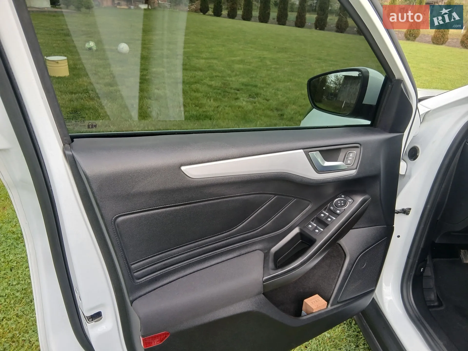 2019 Ford Focus - мініатюра 28