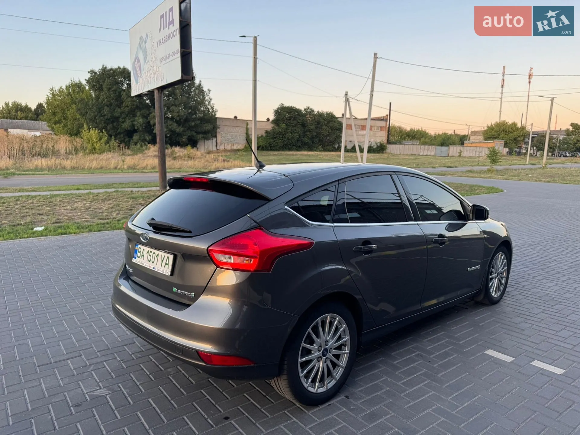 2017 Ford Focus - мініатюра 9