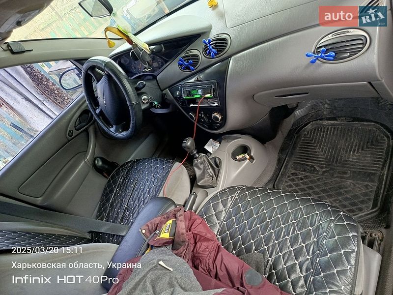 Седан Ford Focus 2000 в Изюме