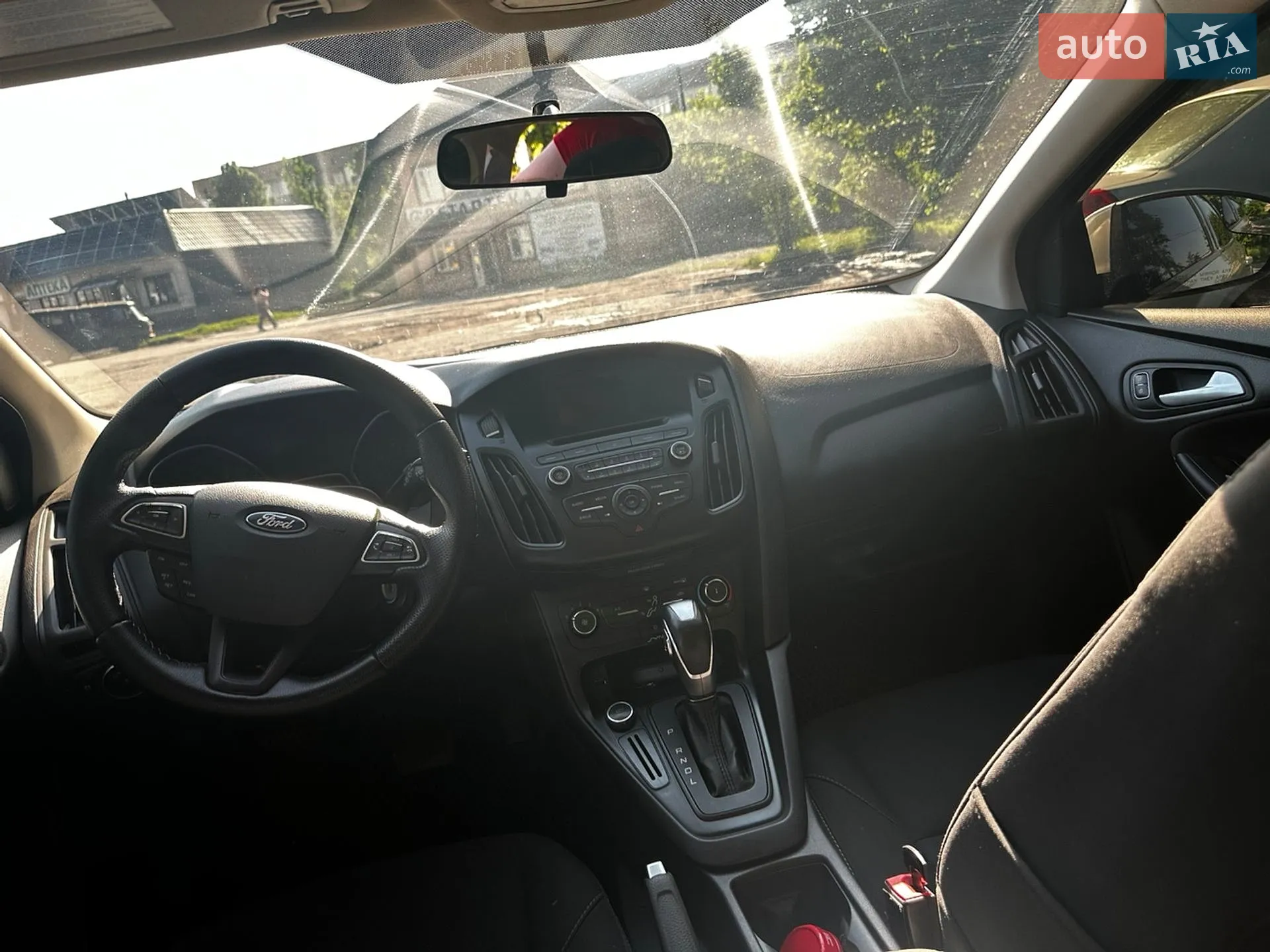 2016 Ford Focus - мініатюра 15