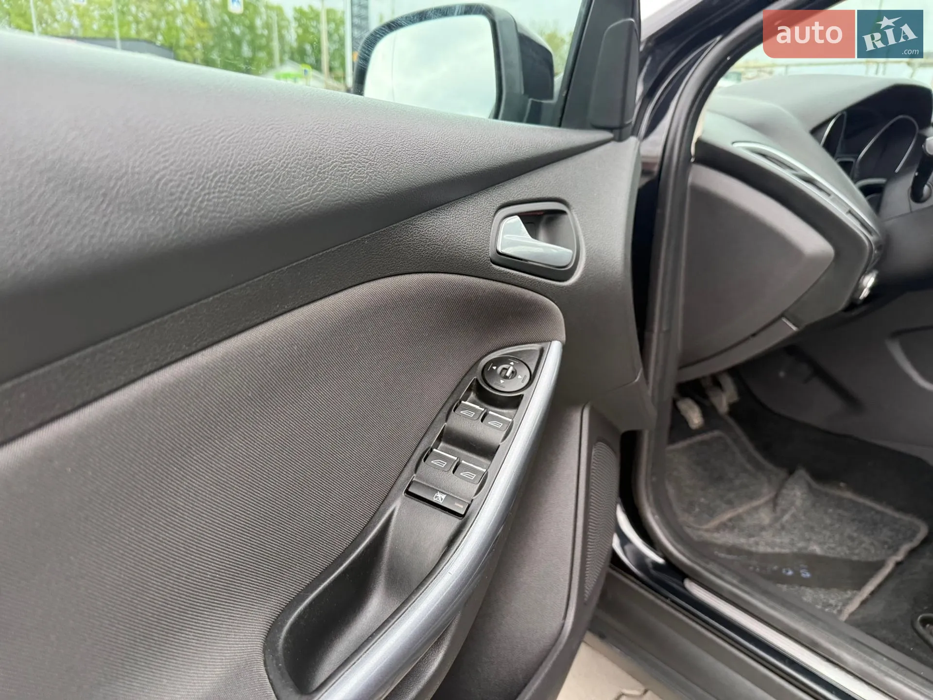2013 Ford Focus - мініатюра 22