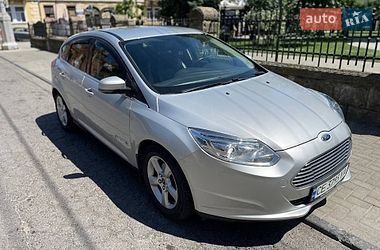 Хетчбек Ford Focus 2018 в Чернівцях
