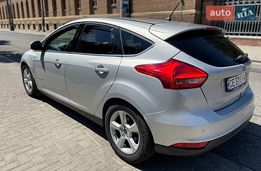 Хетчбек Ford Focus 2018 в Чернівцях