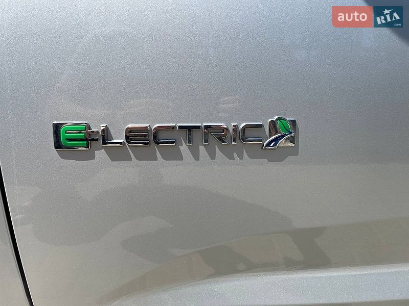 Хетчбек Ford Focus 2018 в Чернівцях
