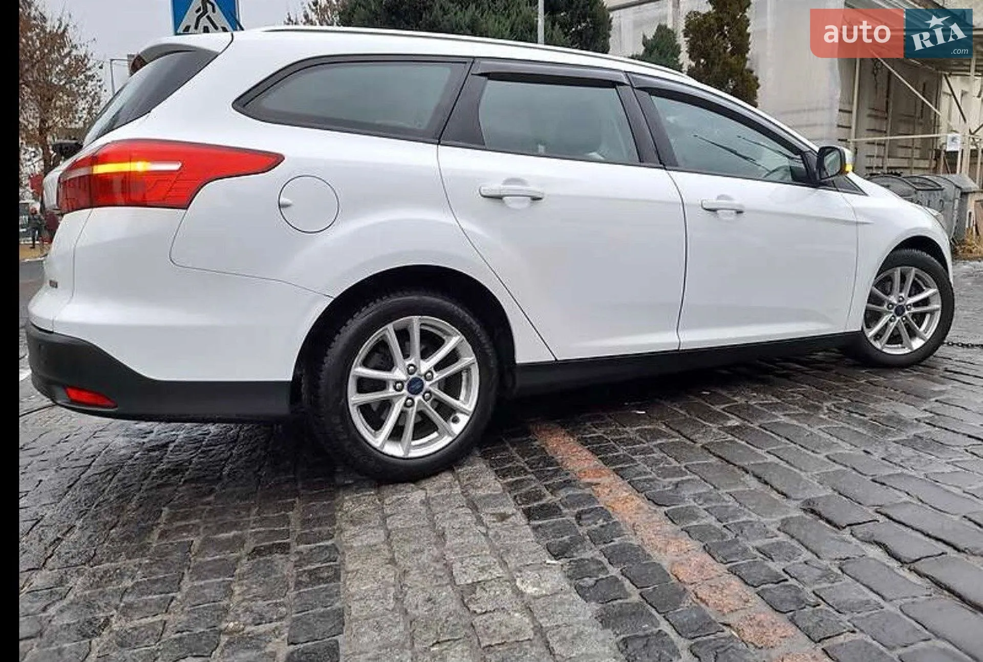2016 Ford Focus - мініатюра 2