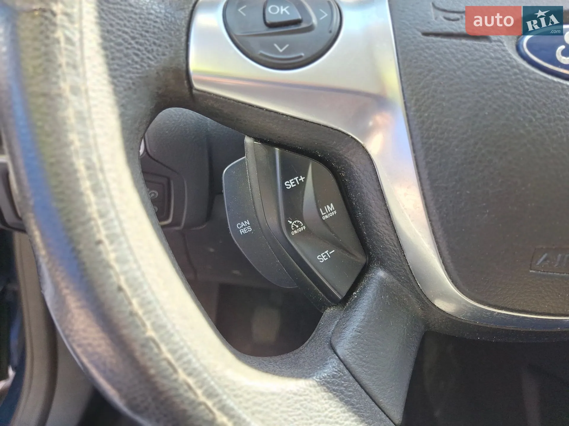 2012 Ford Focus - мініатюра 6