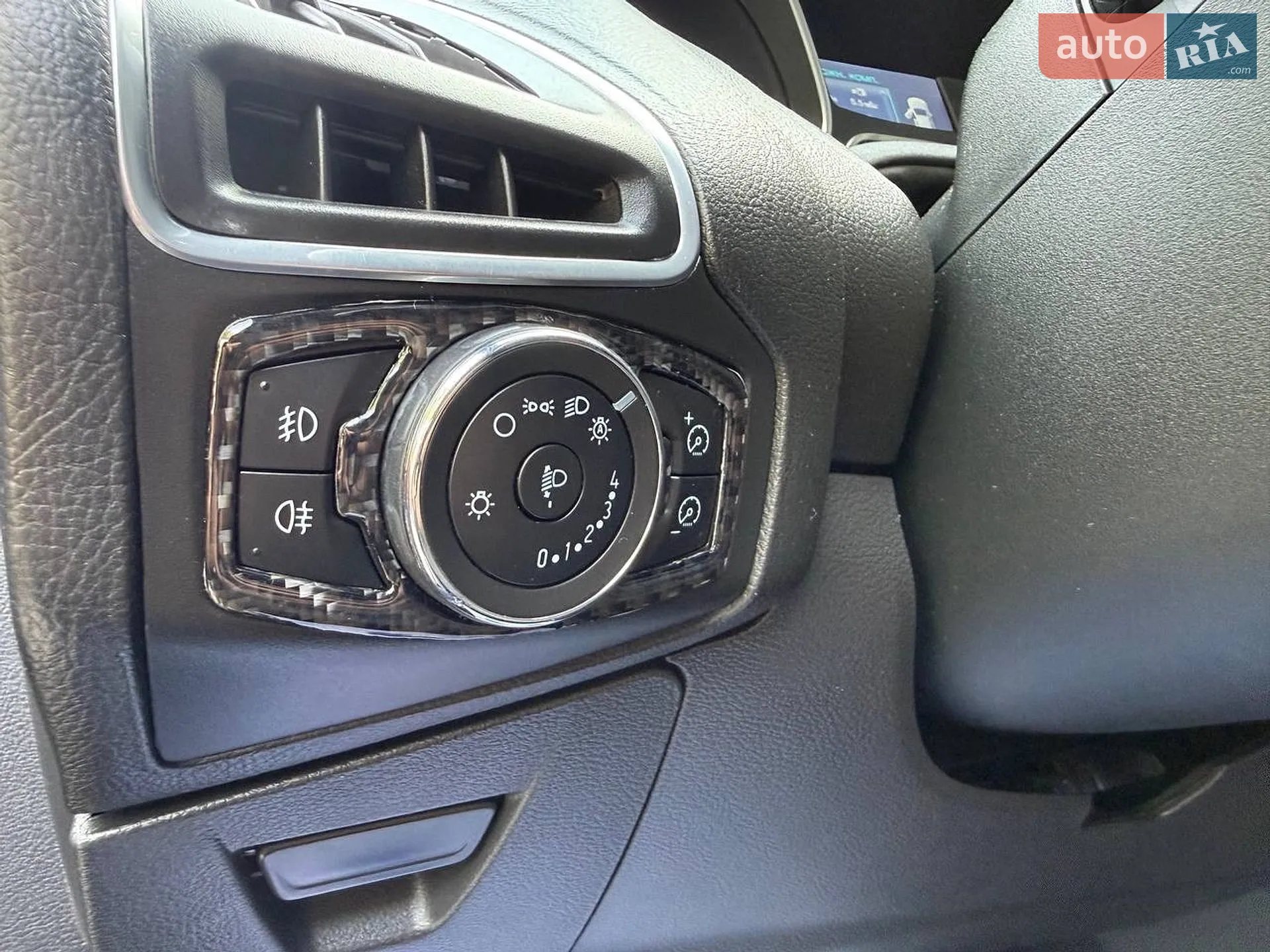 2012 Ford Focus - мініатюра 36