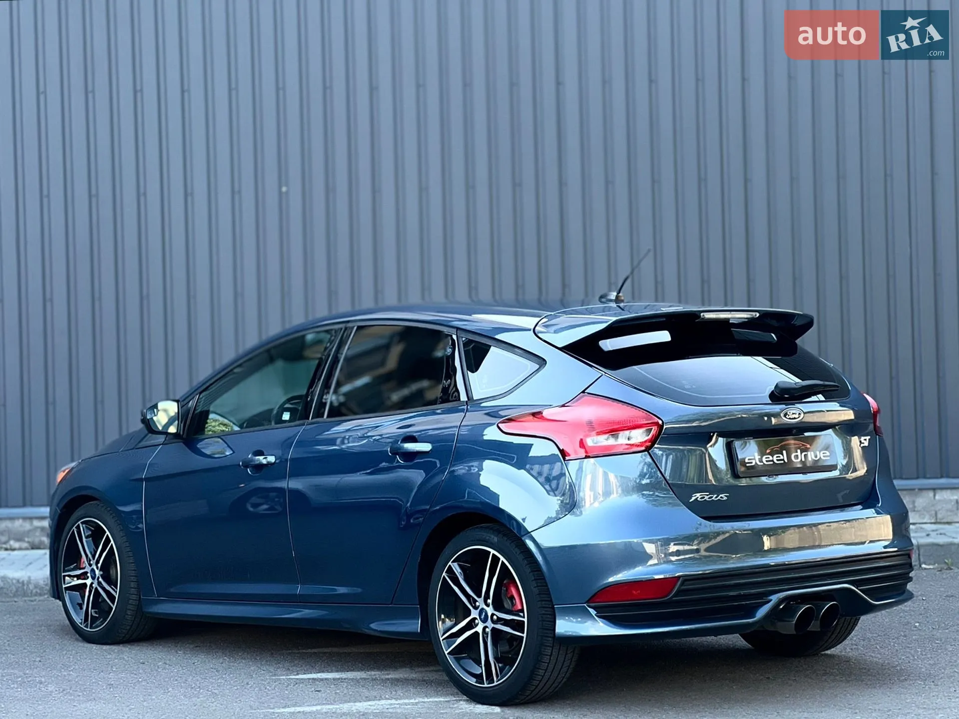 2017 Ford Focus - мініатюра 11