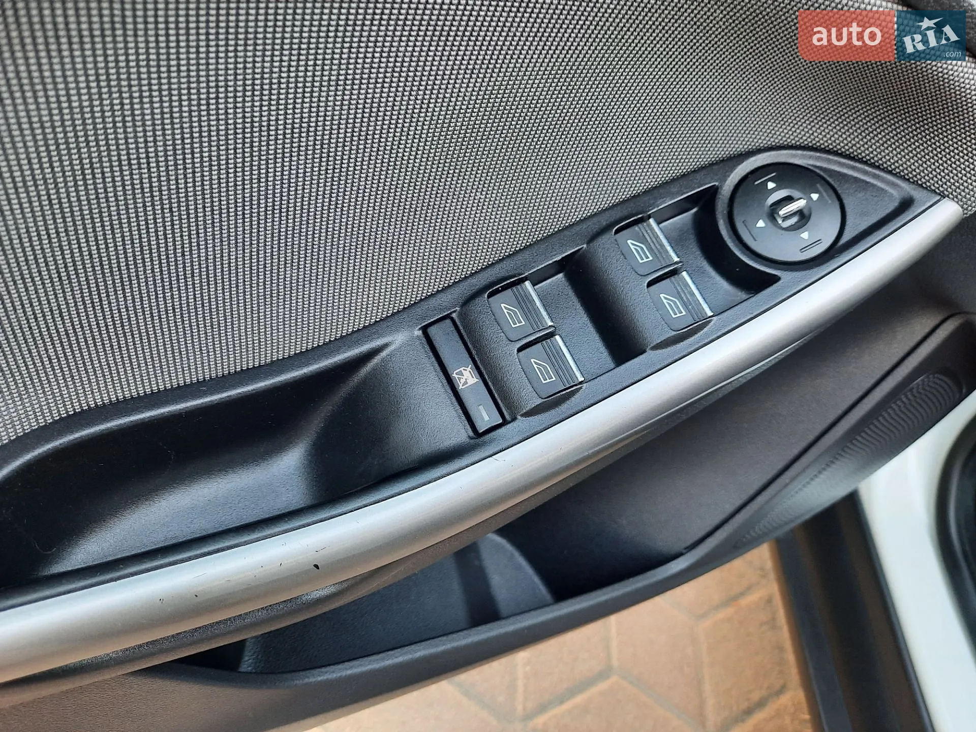 2012 Ford Focus - мініатюра 47