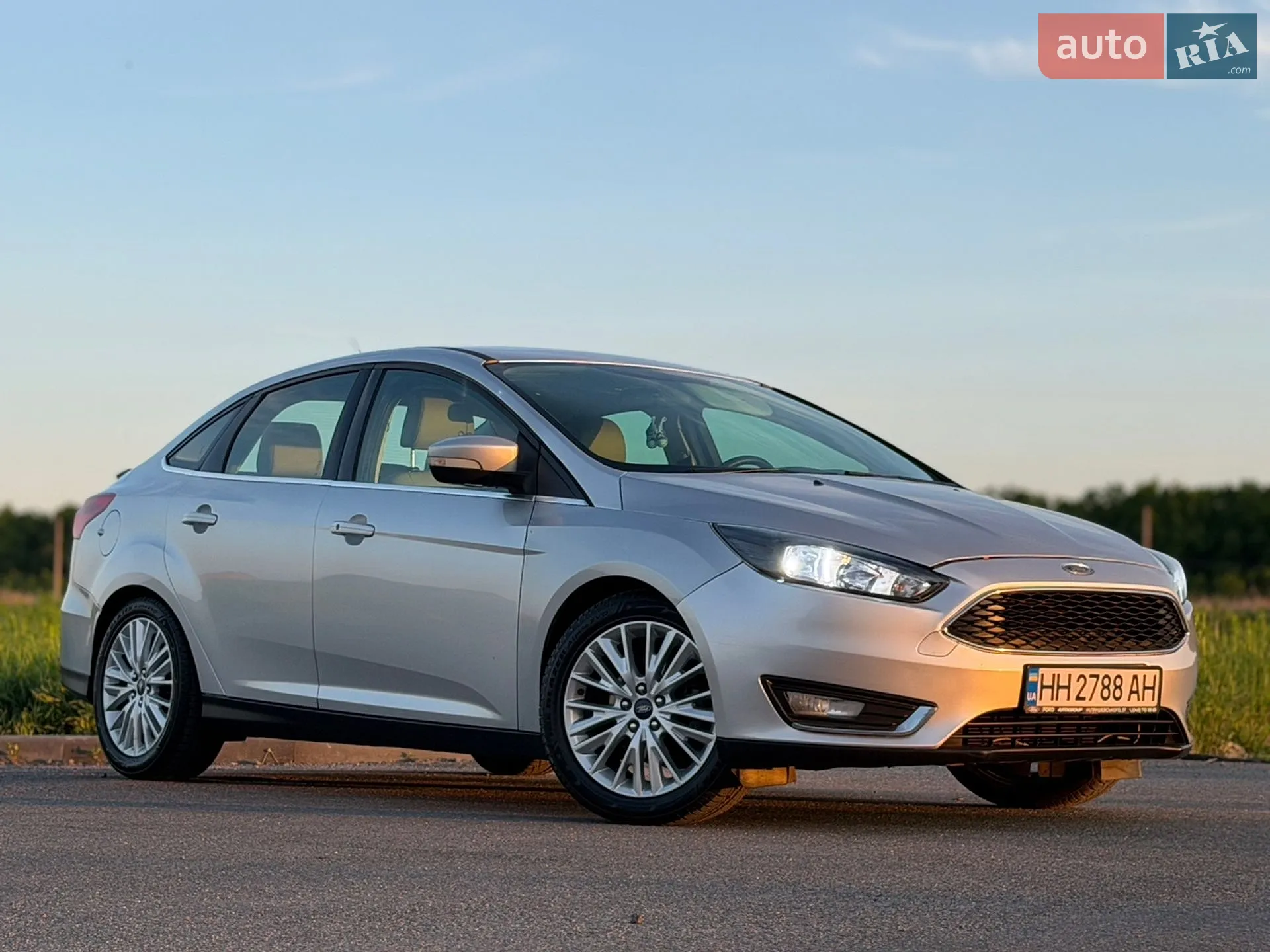 2017 Ford Focus - мініатюра 15