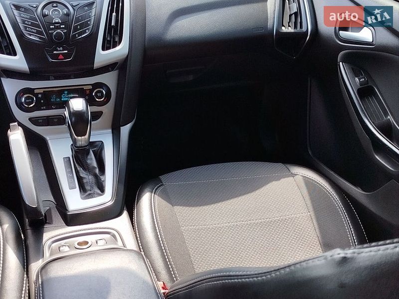Хэтчбек Ford Focus 2013 в Ивано-Франковске
