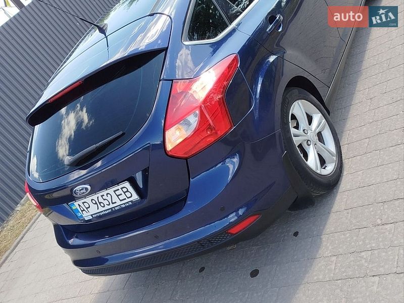 Хэтчбек Ford Focus 2013 в Ивано-Франковске