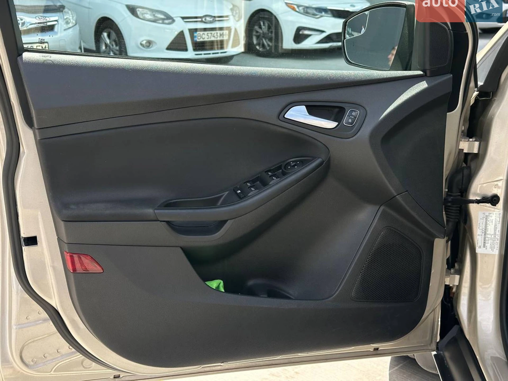 2017 Ford Focus - мініатюра 14