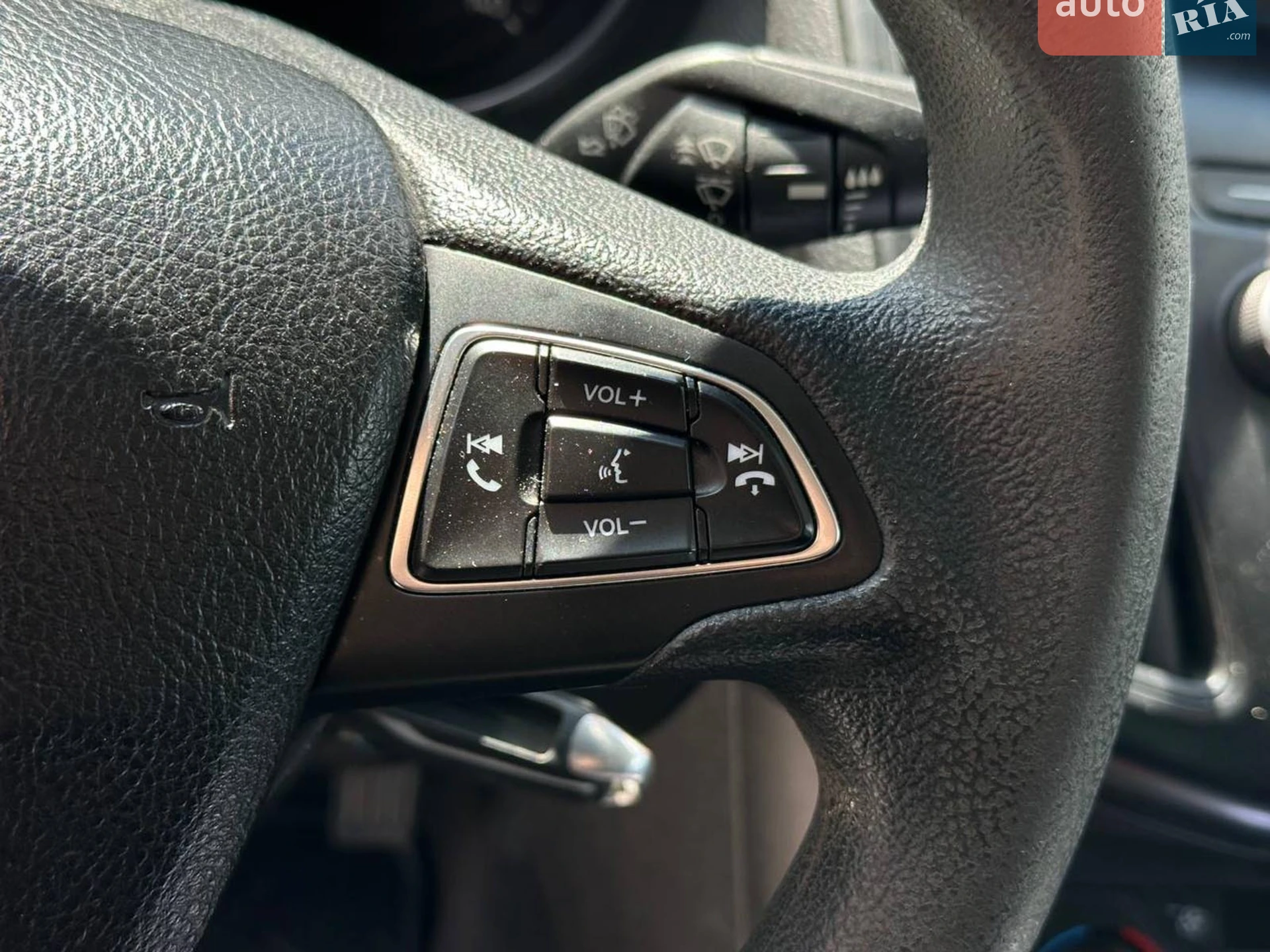 2017 Ford Focus - мініатюра 19