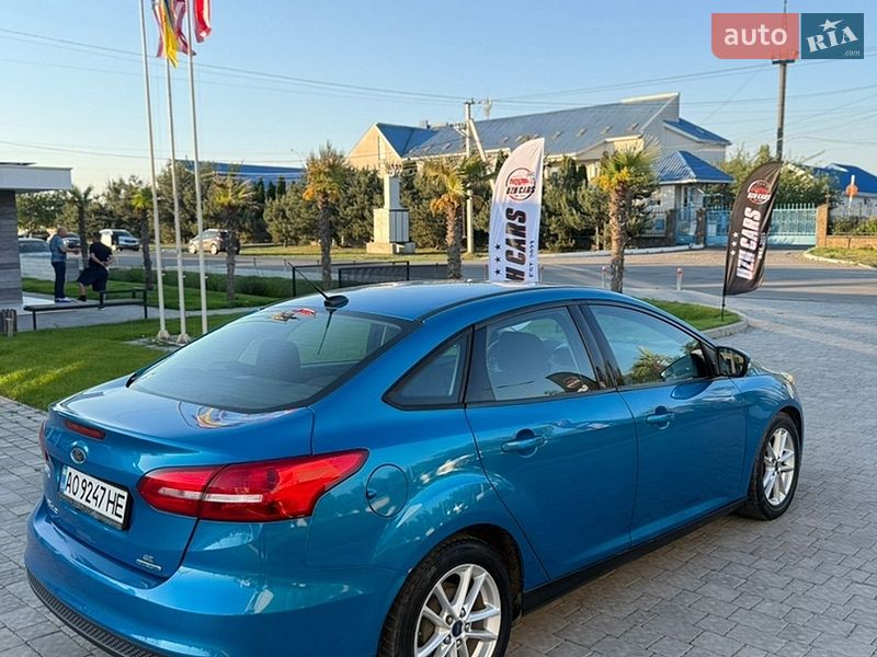 Седан Ford Focus 2016 в Ужгороде