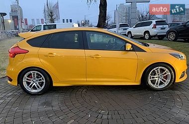 Хетчбек Ford Focus 2017 в Черкасах