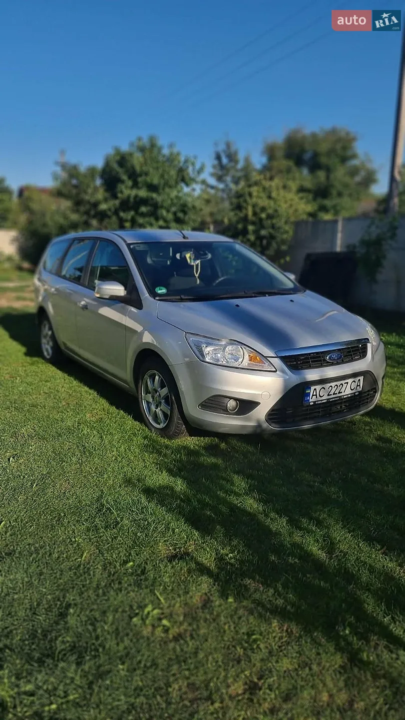 2010 Ford Focus - мініатюра 8