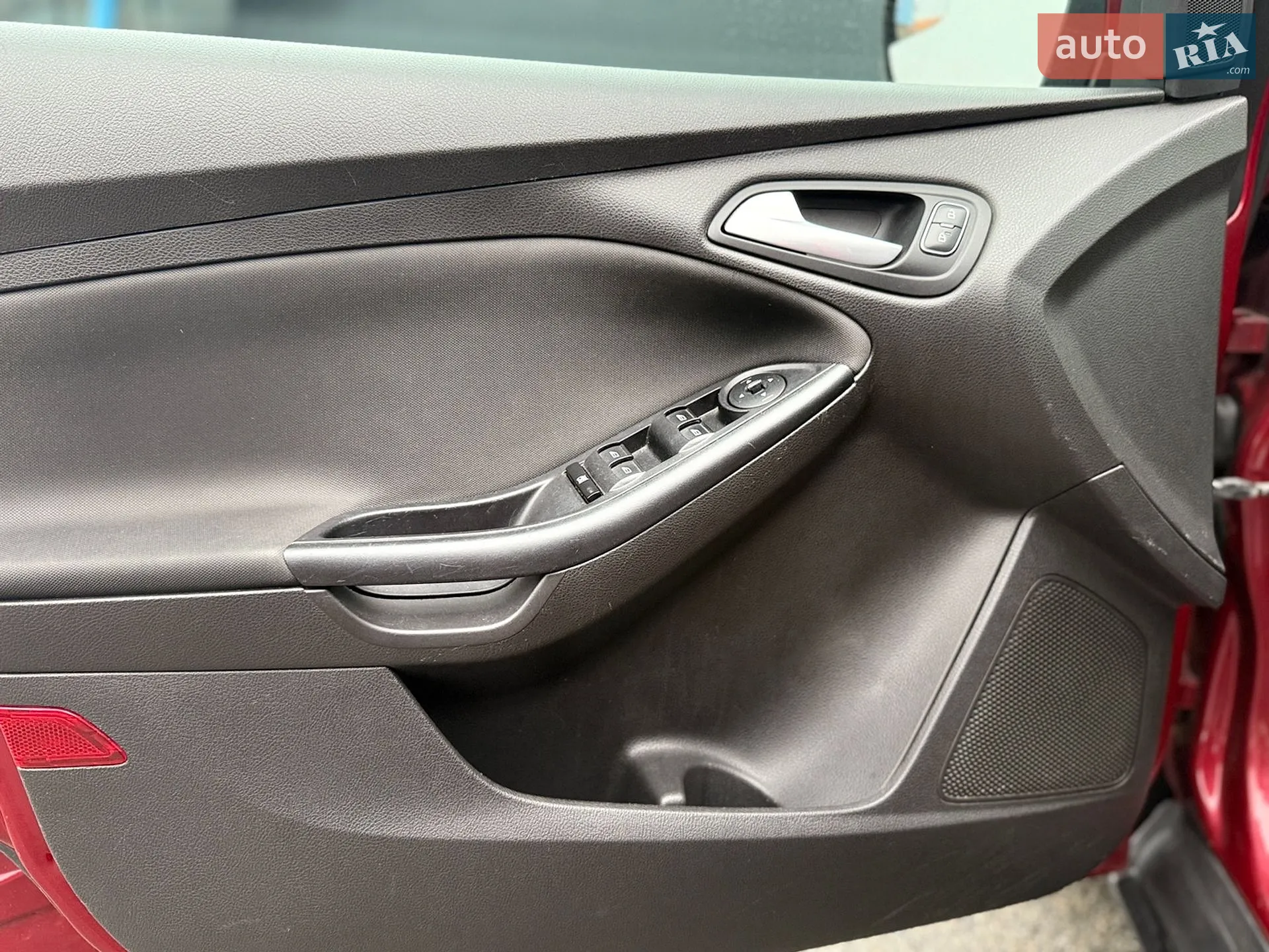 2016 Ford Focus - мініатюра 14