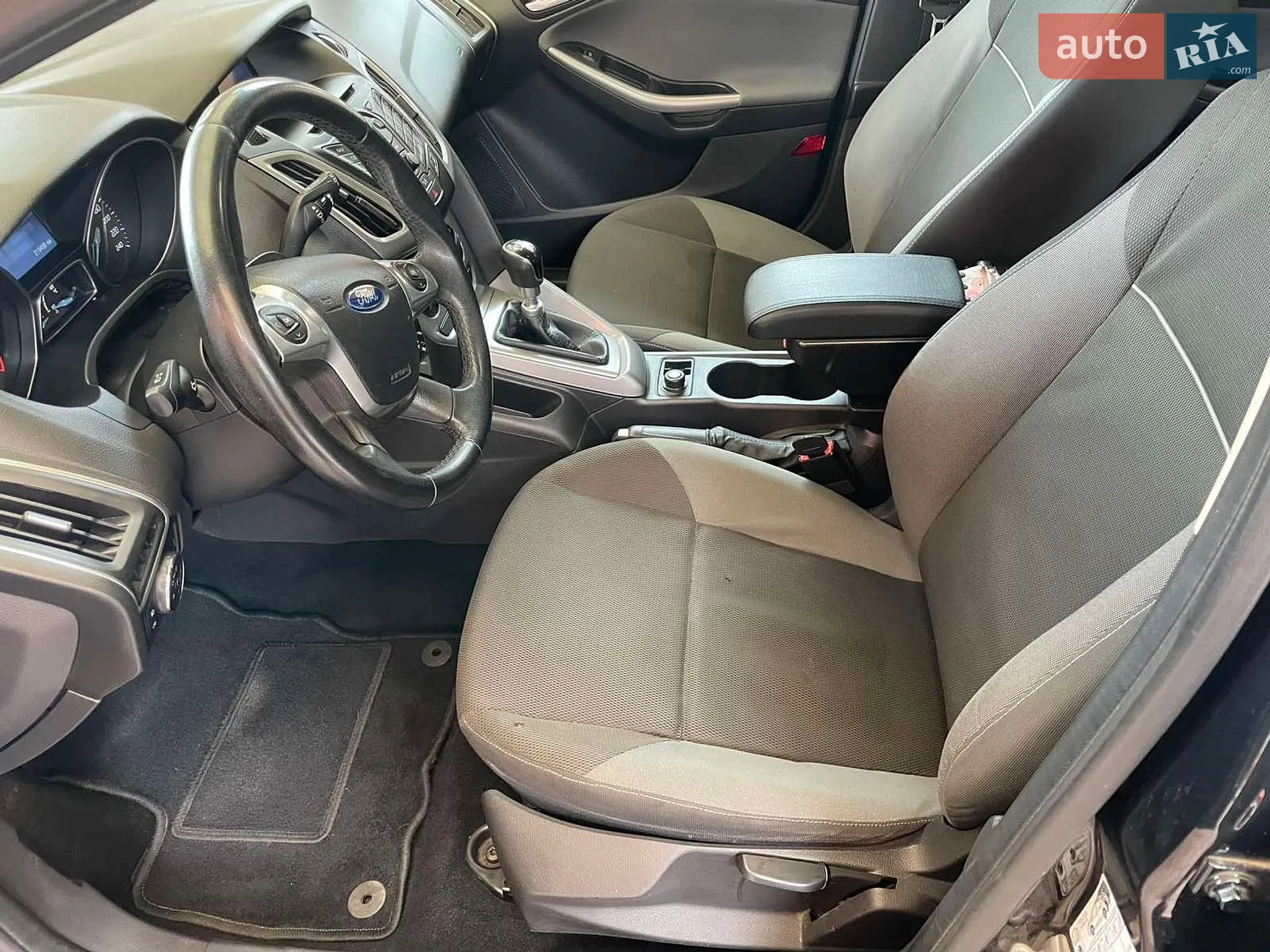 2011 Ford Focus - мініатюра 13