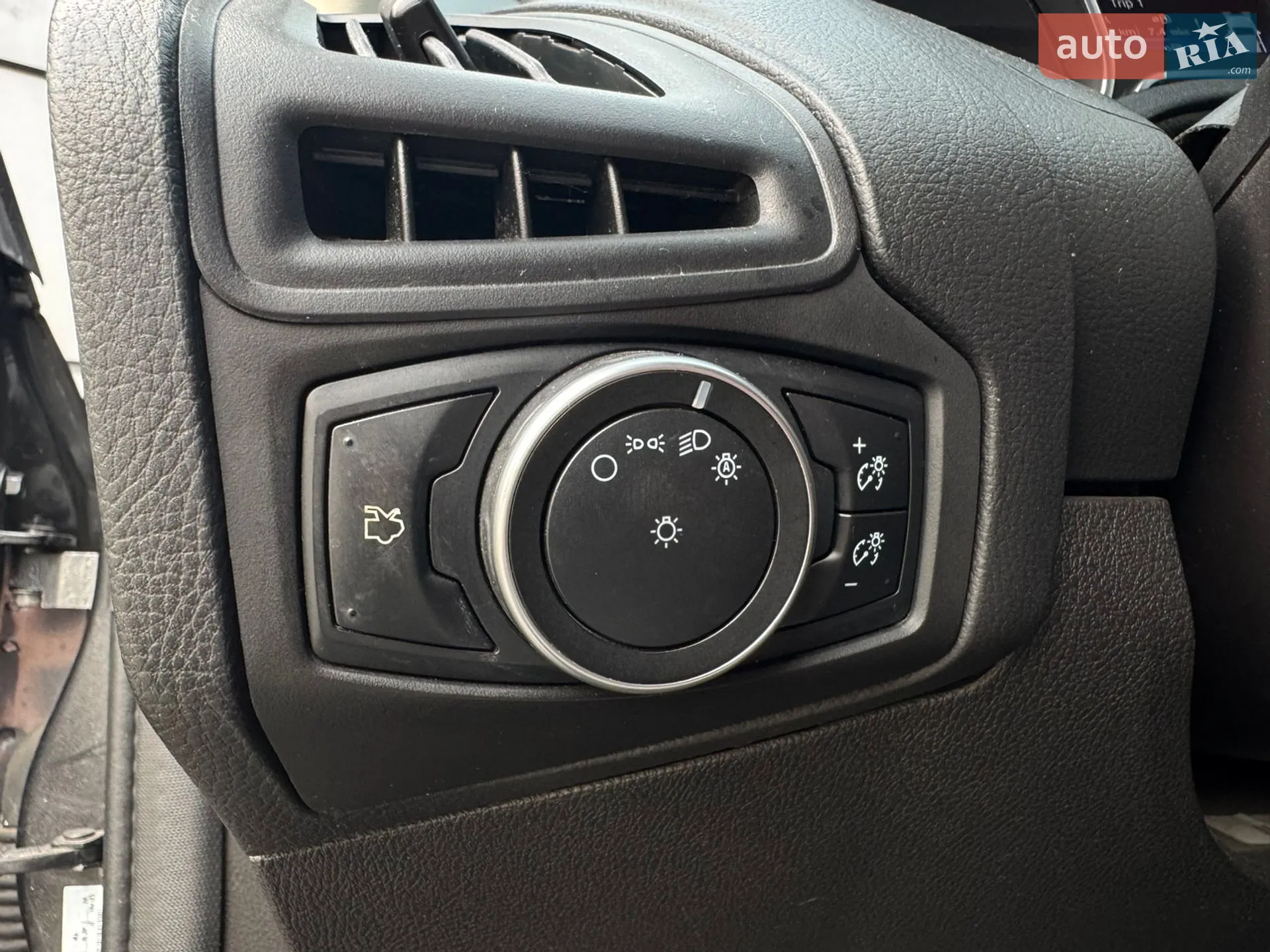 2016 Ford Focus - мініатюра 20