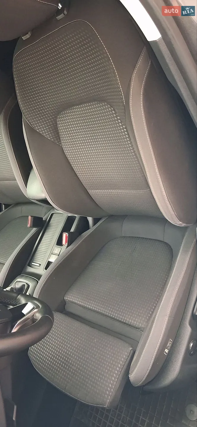 2021 Ford Focus - мініатюра 7