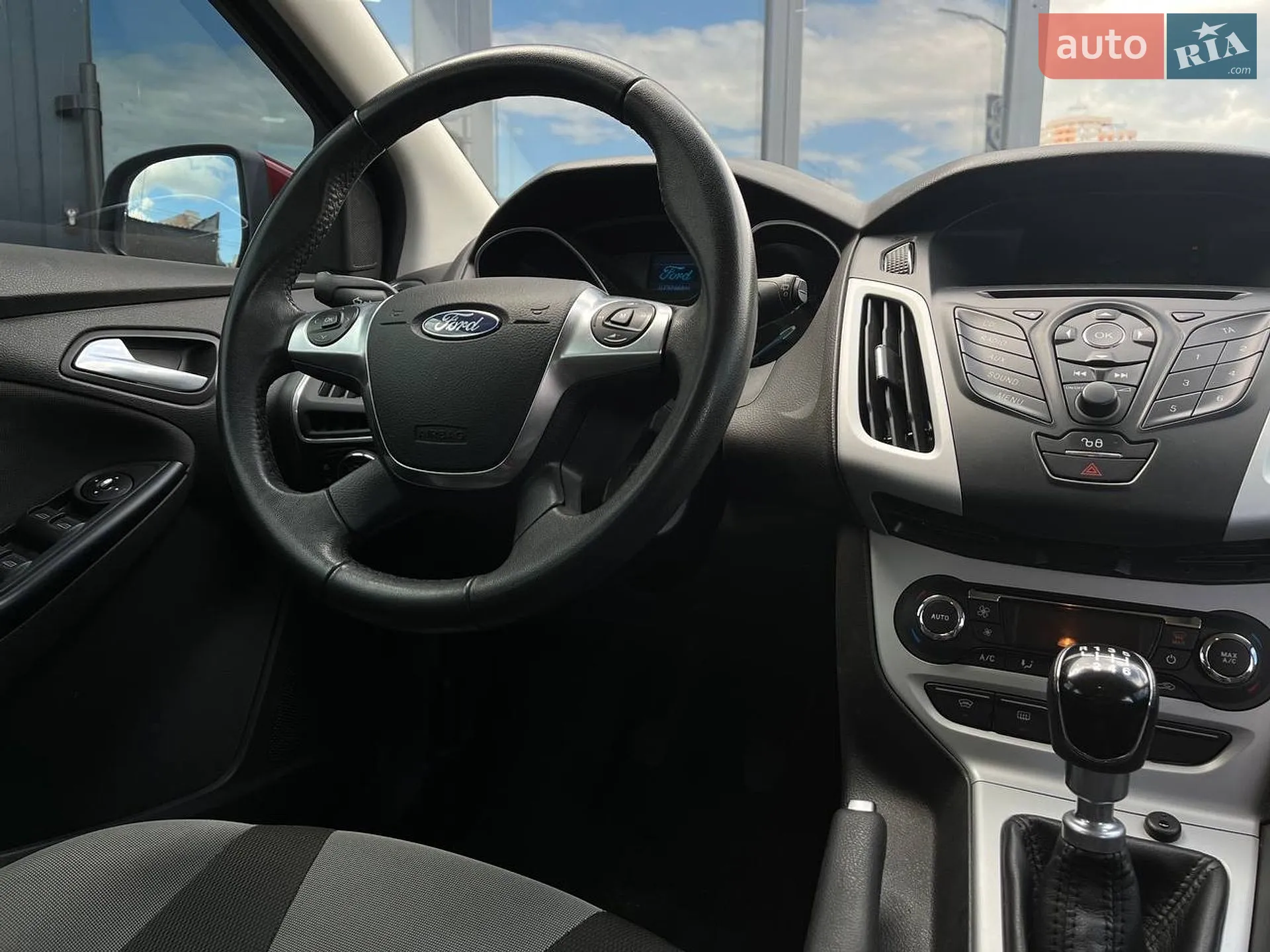 2013 Ford Focus - мініатюра 14
