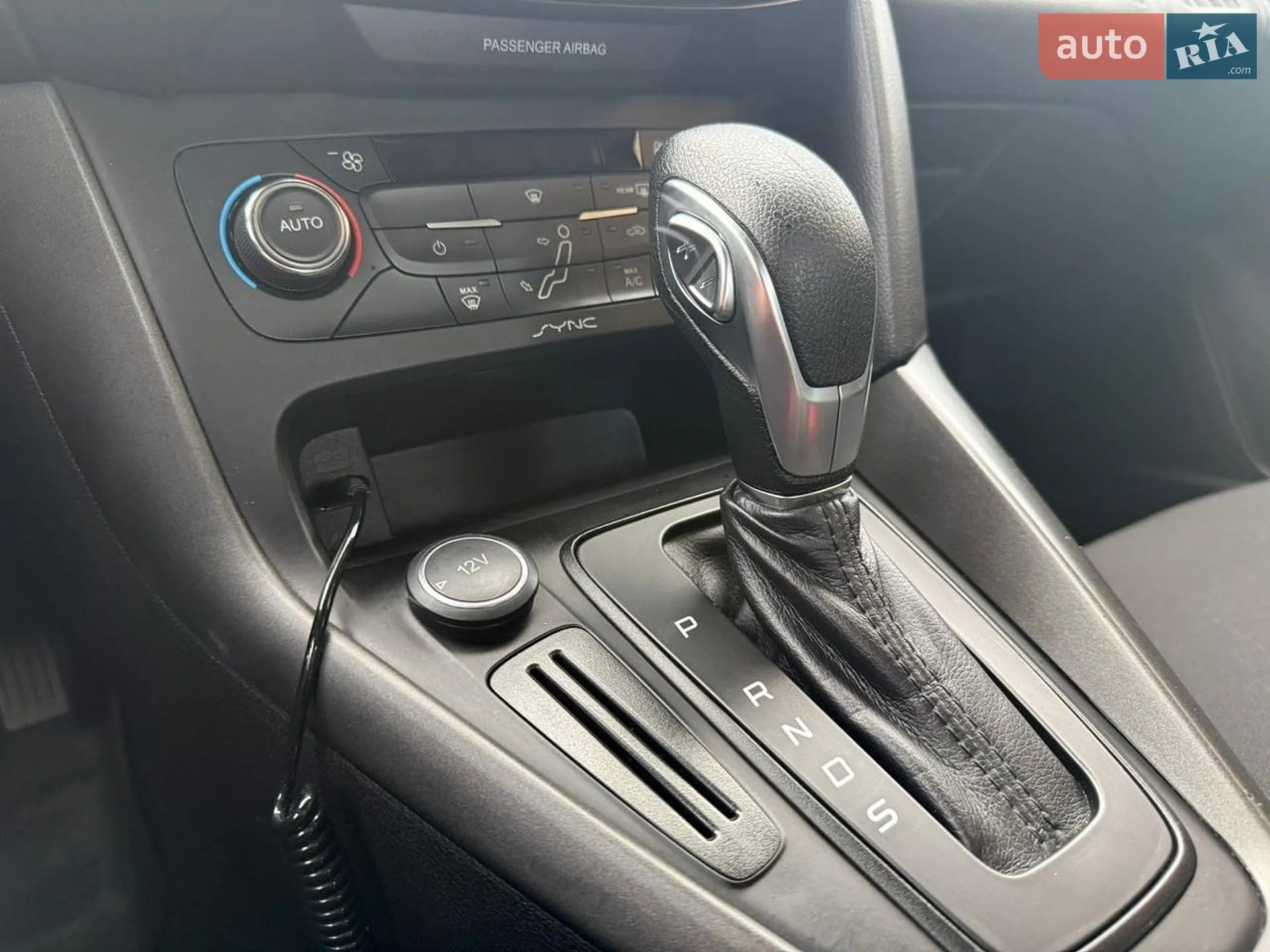 2016 Ford Focus - мініатюра 13