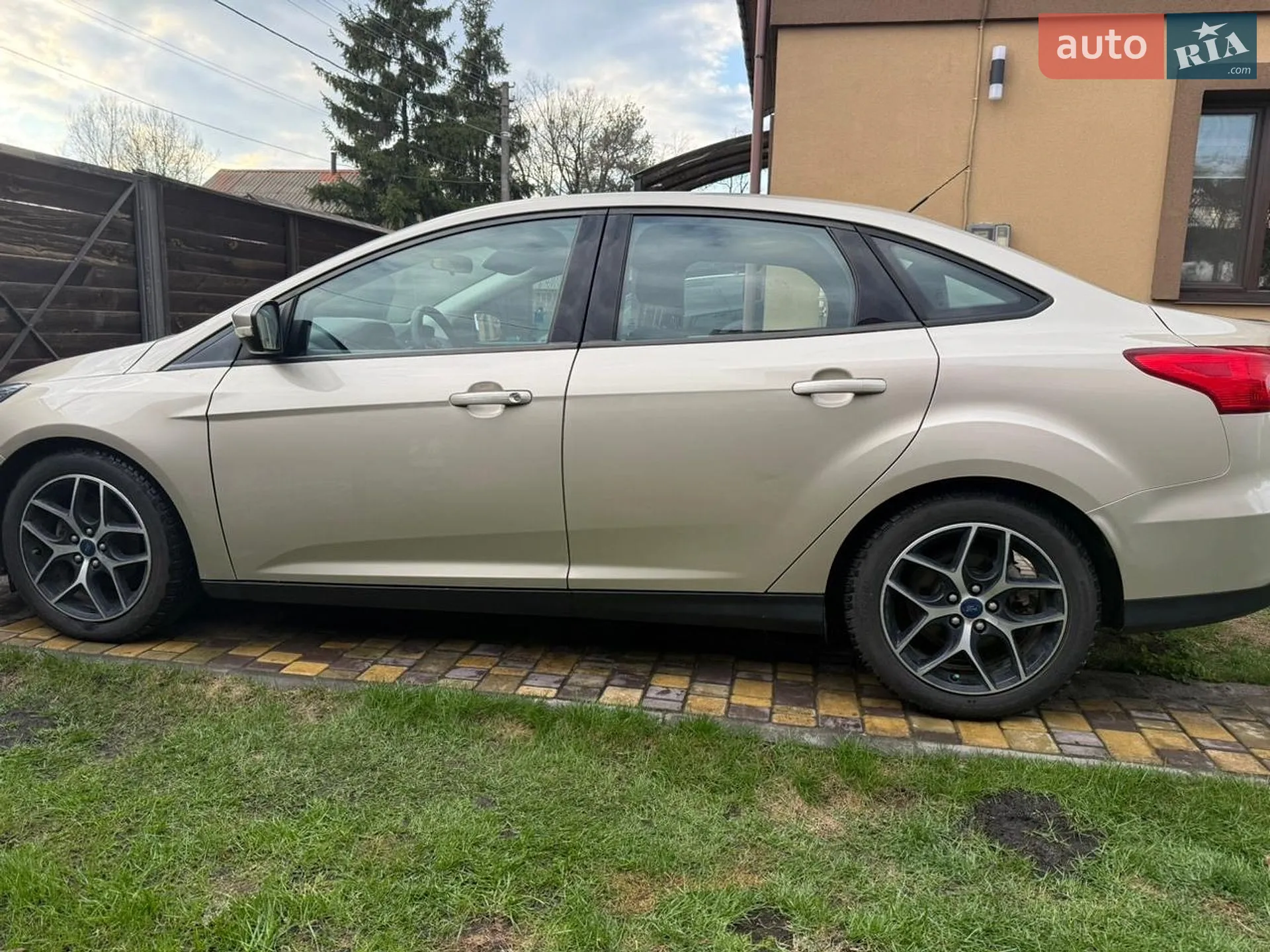 2016 Ford Focus - мініатюра 20