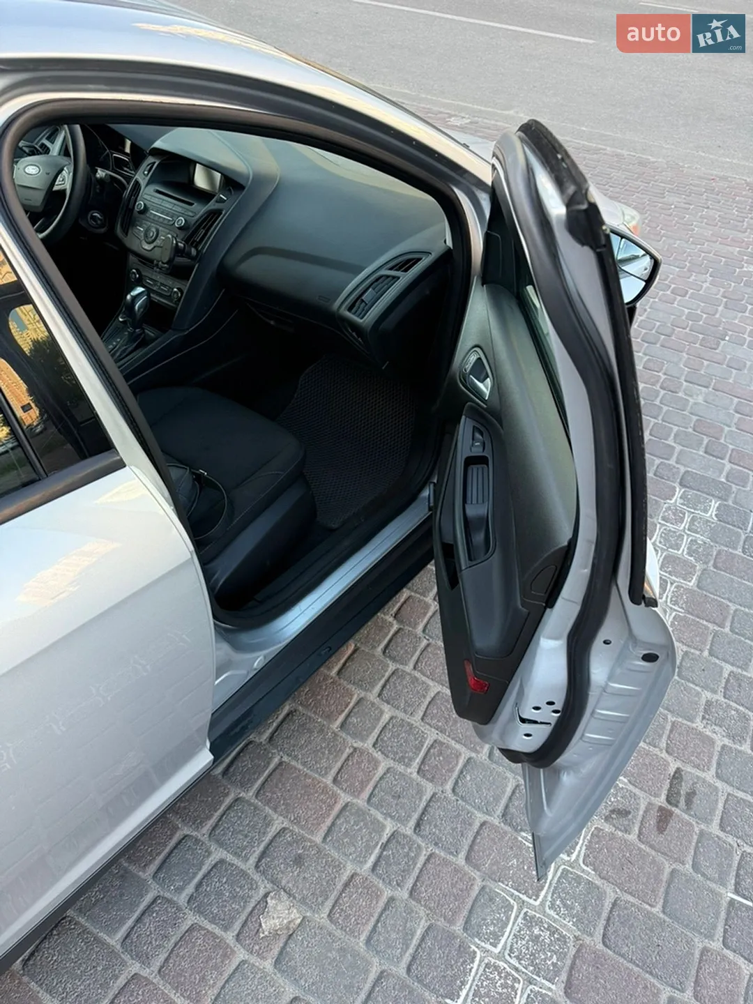 2016 Ford Focus - мініатюра 8