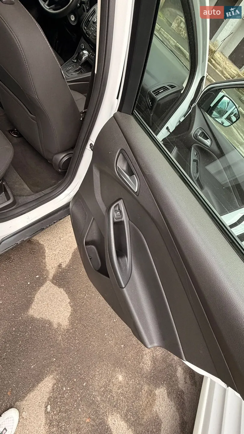 2016 Ford Focus - мініатюра 8
