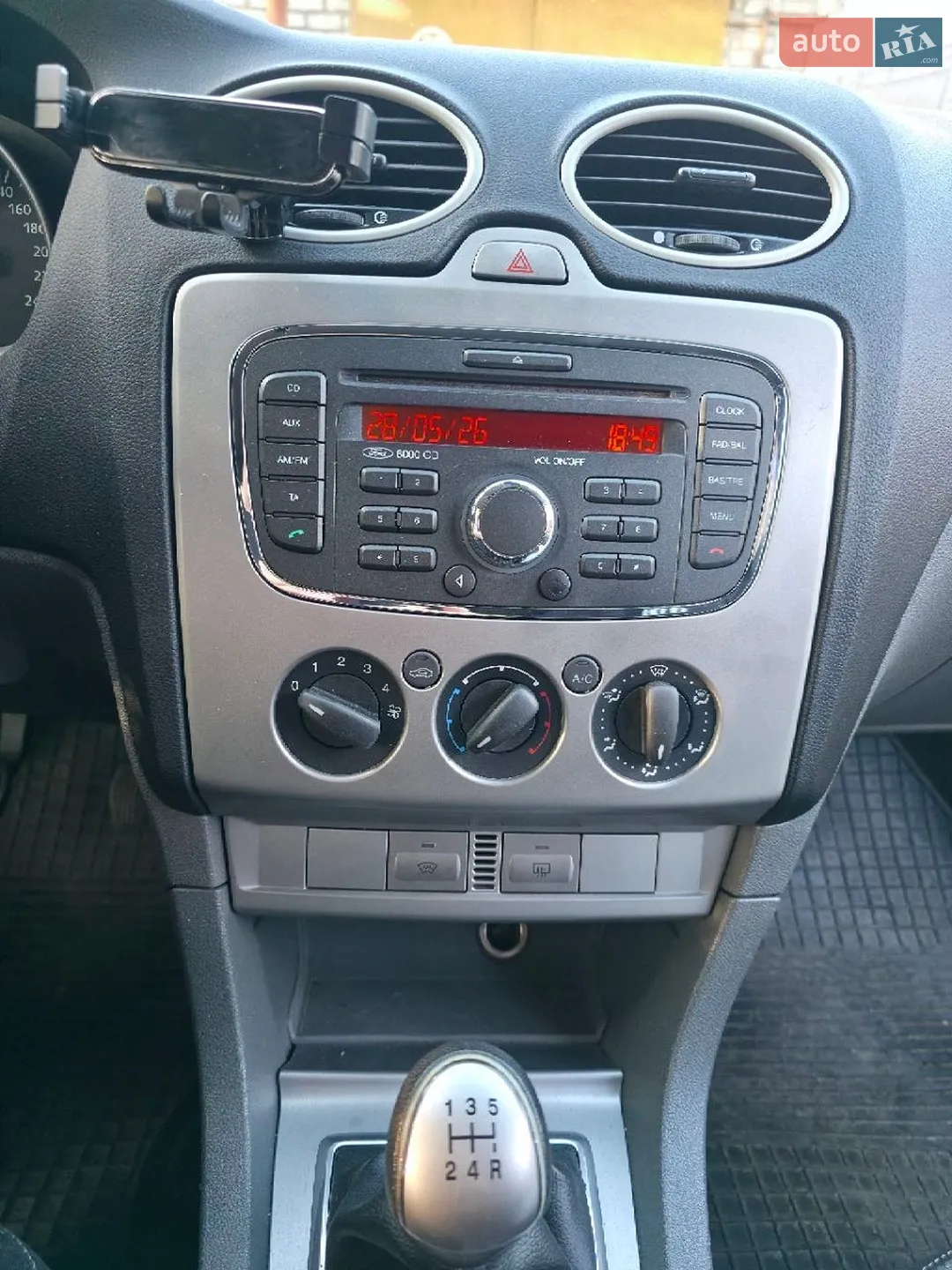 2010 Ford Focus - мініатюра 18