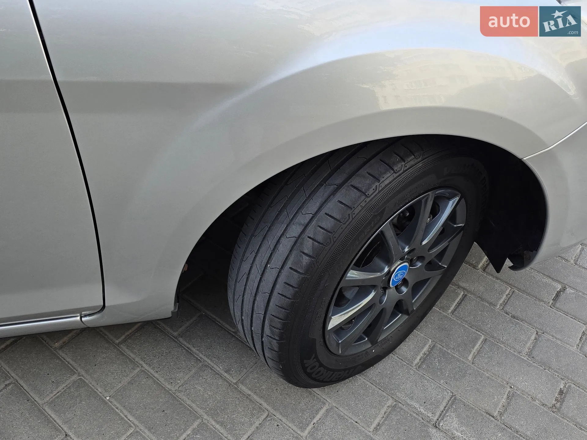 2010 Ford Focus - мініатюра 18