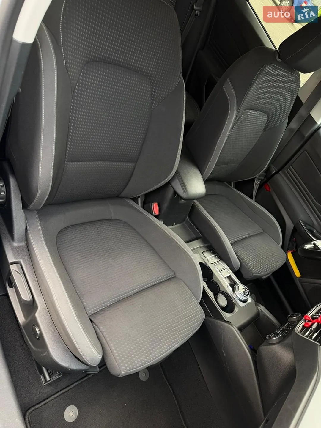 2019 Ford Focus - мініатюра 15
