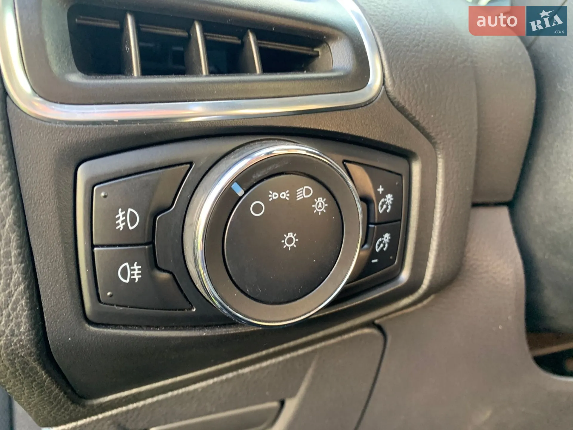 2012 Ford Focus - мініатюра 35