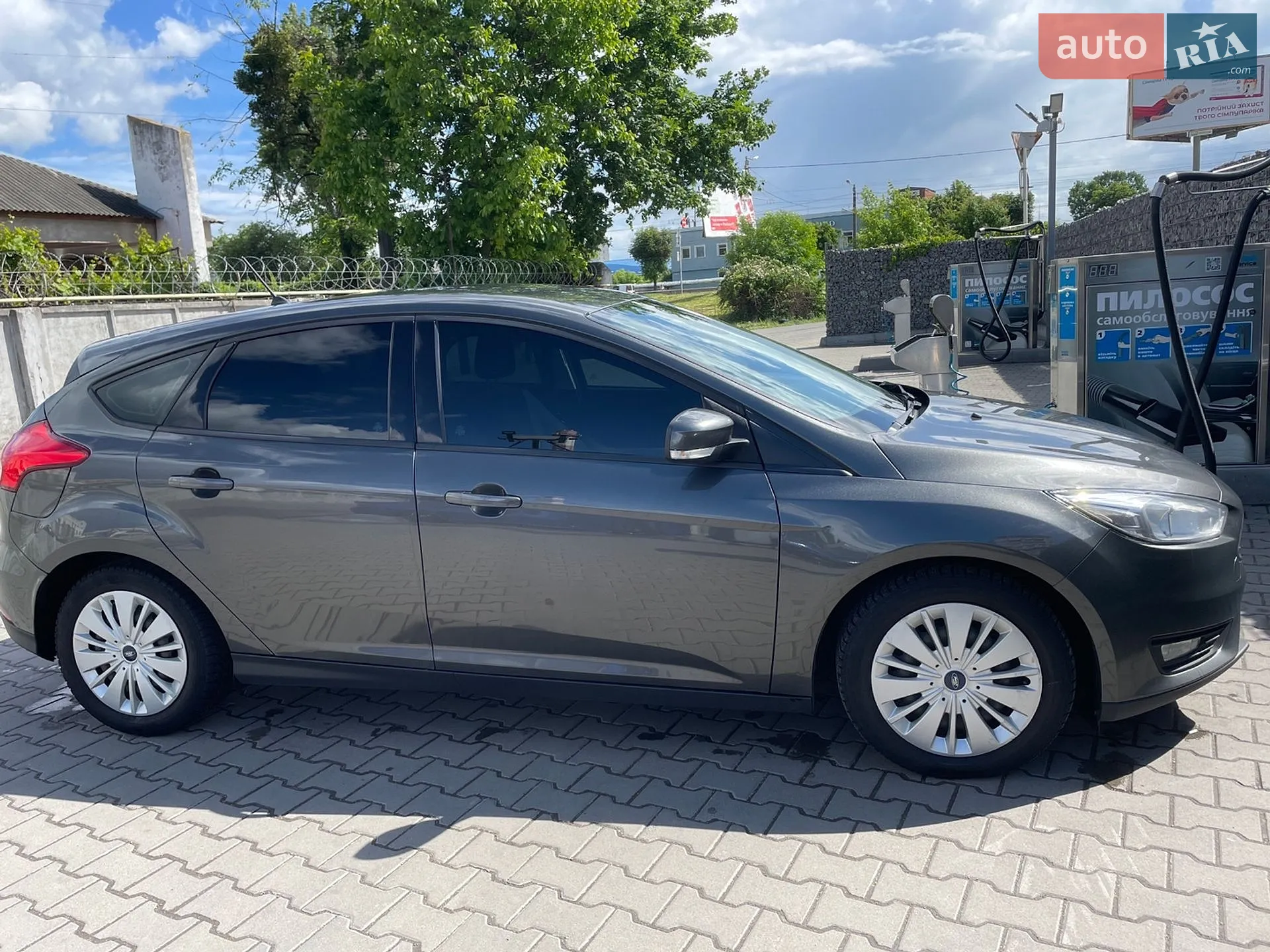 2017 Ford Focus - мініатюра 2