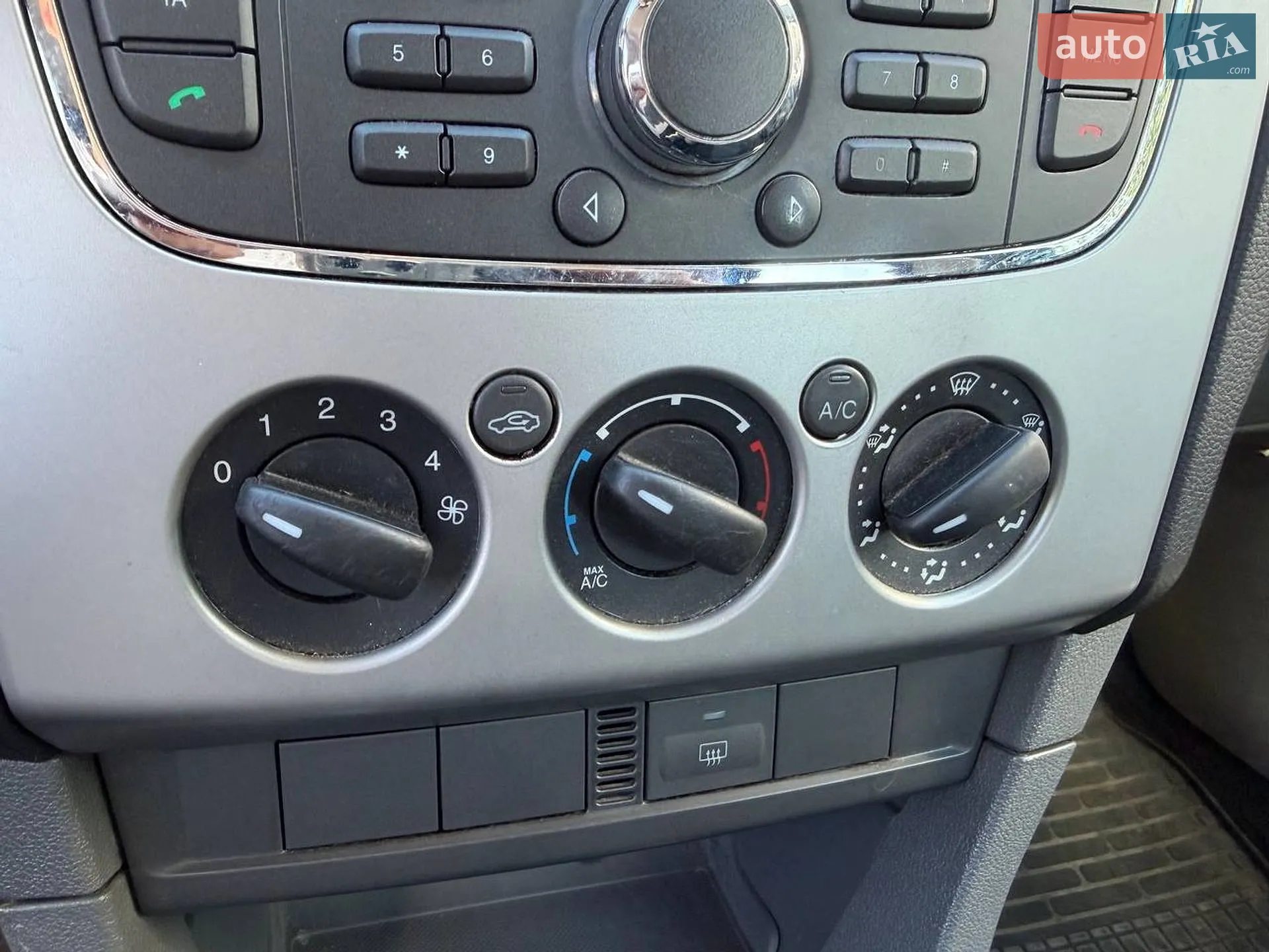 2011 Ford Focus - мініатюра 20