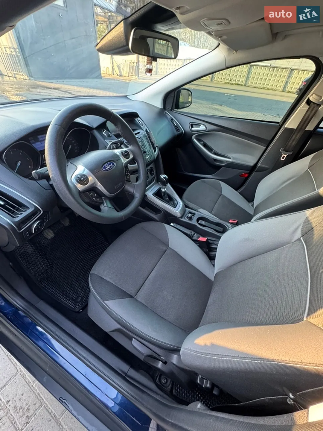 Ford Focus 2011 VIN WF0LXXGCBLBS51364 фото оголошення 16 з 28