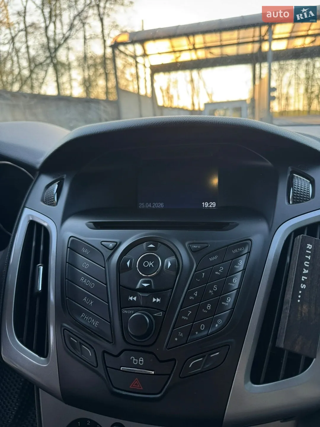 Ford Focus 2011 VIN WF0LXXGCBLBS51364 фото оголошення 22 з 28