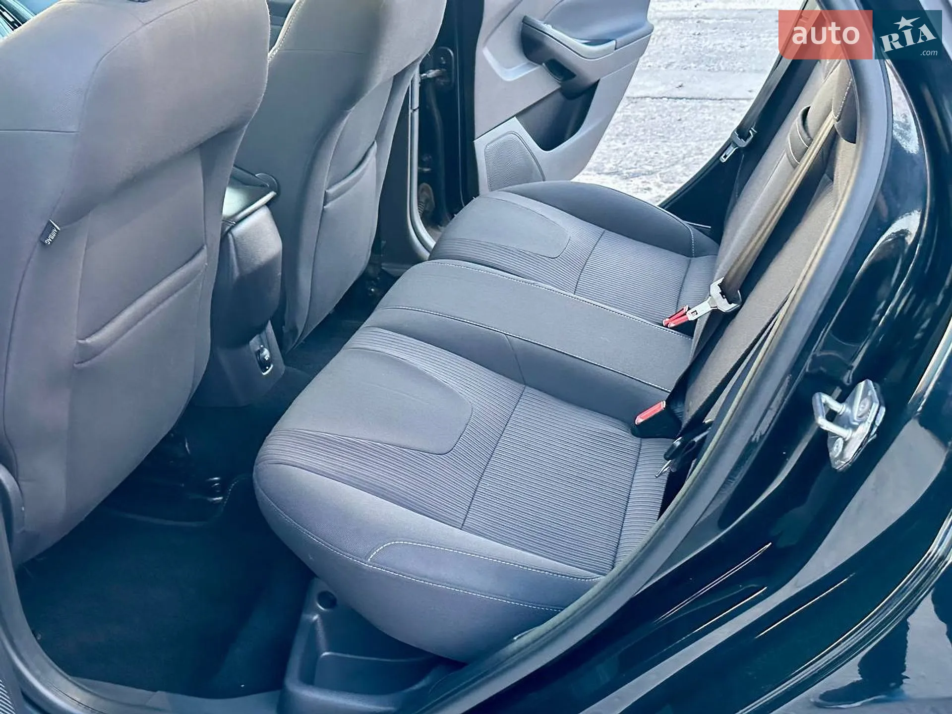 2011 Ford Focus - мініатюра 36