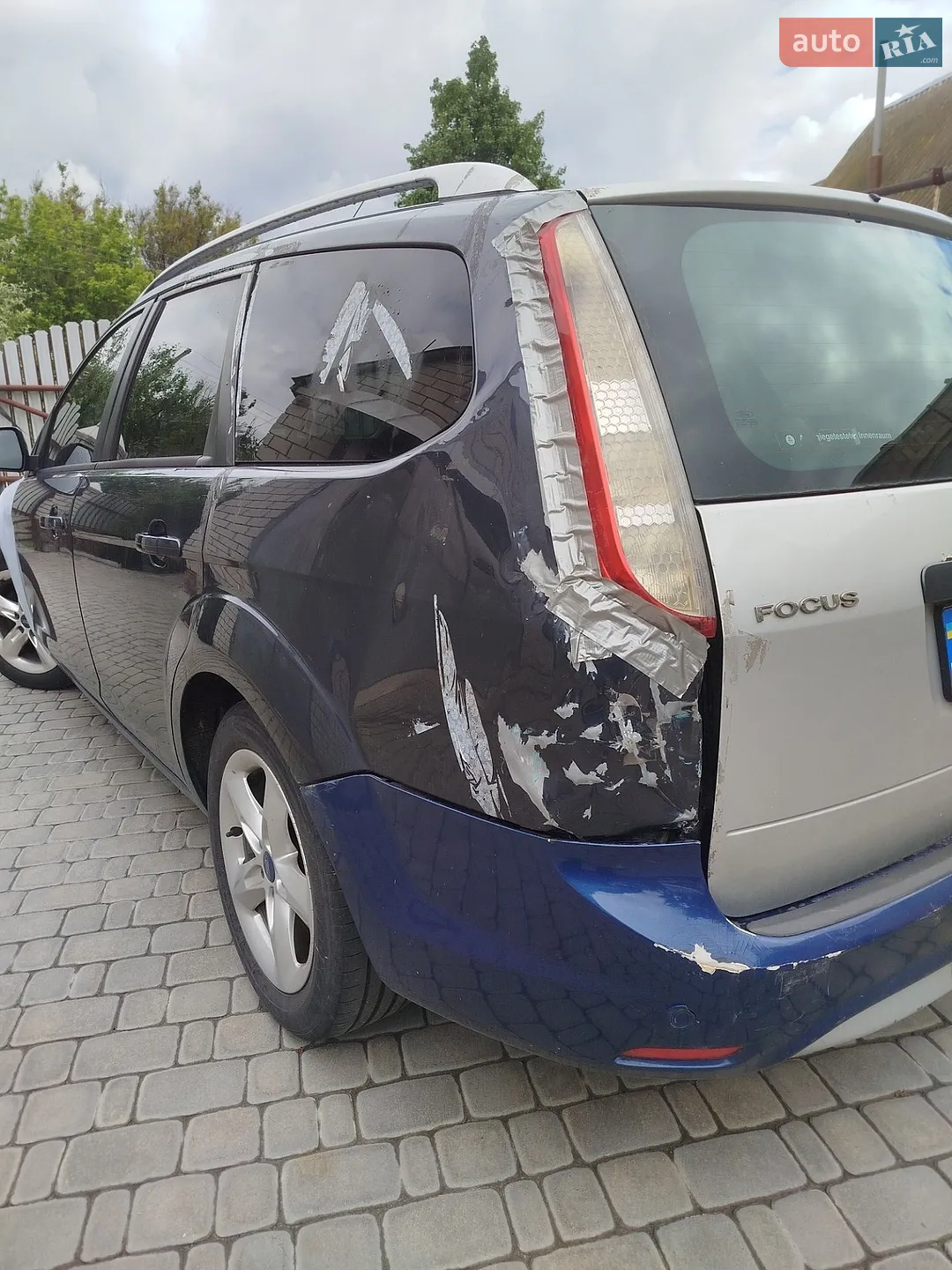 2010 Ford Focus - мініатюра 21