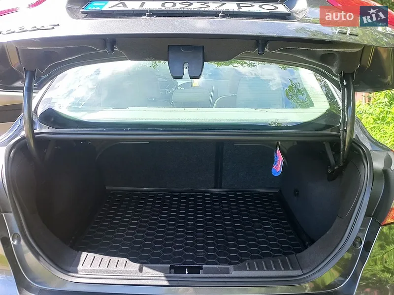 Ford Focus 2015 VIN 1FADP3F26FL286277 фото оголошення 15 з 69