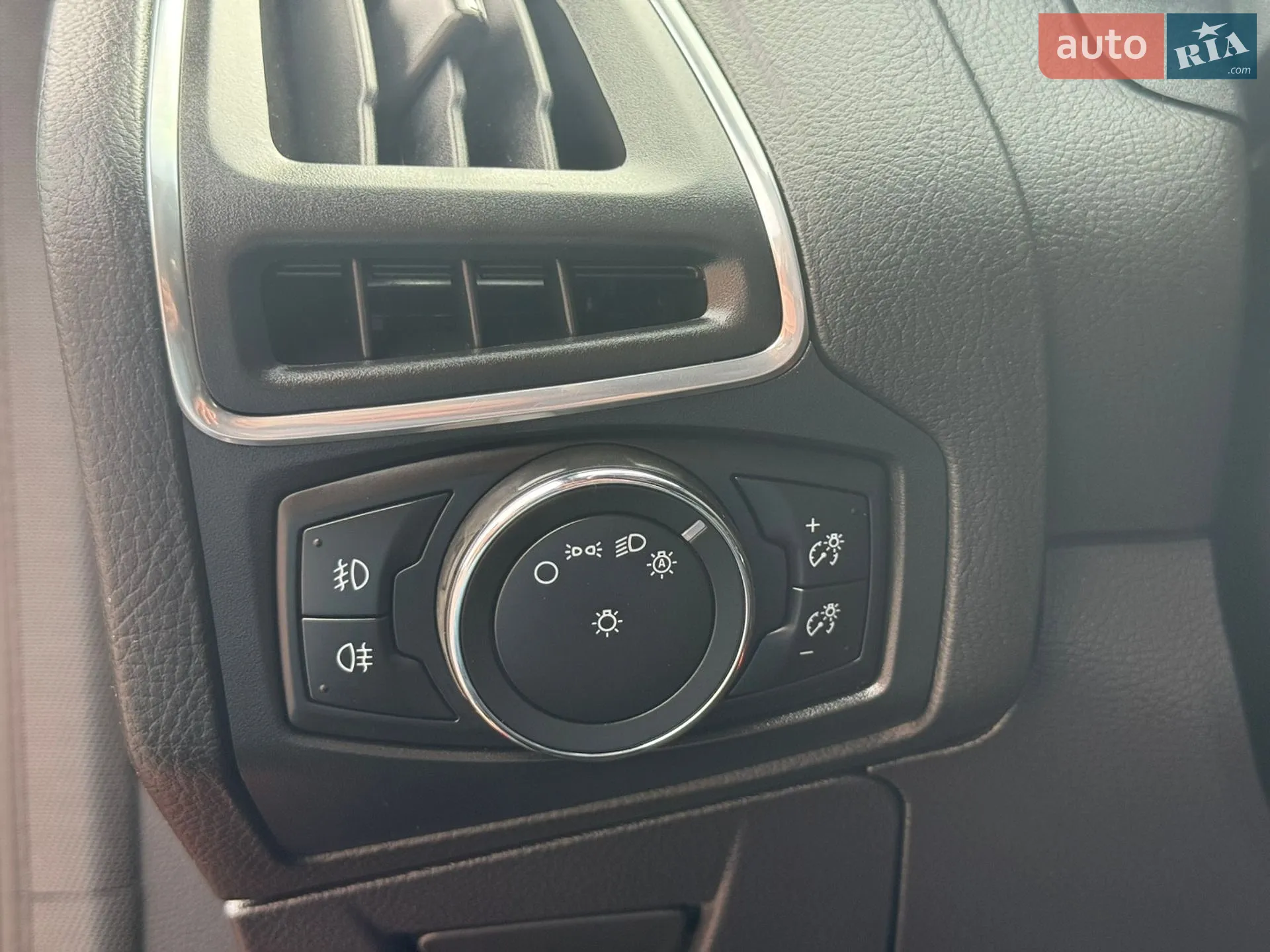 2012 Ford Focus - мініатюра 80