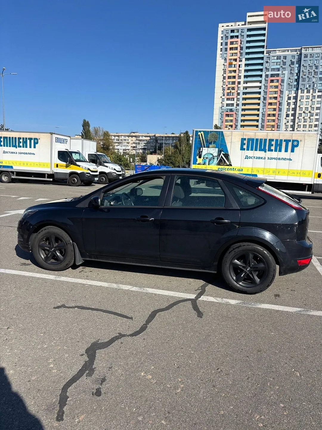 2010 Ford Focus - мініатюра 9