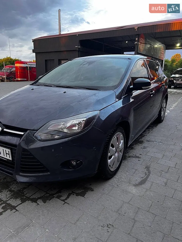 2010 Ford Focus - мініатюра 31