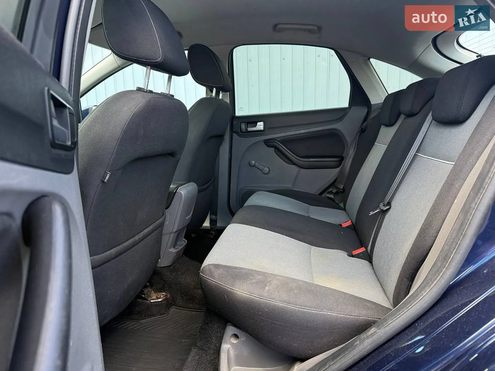2011 Ford Focus - мініатюра 10