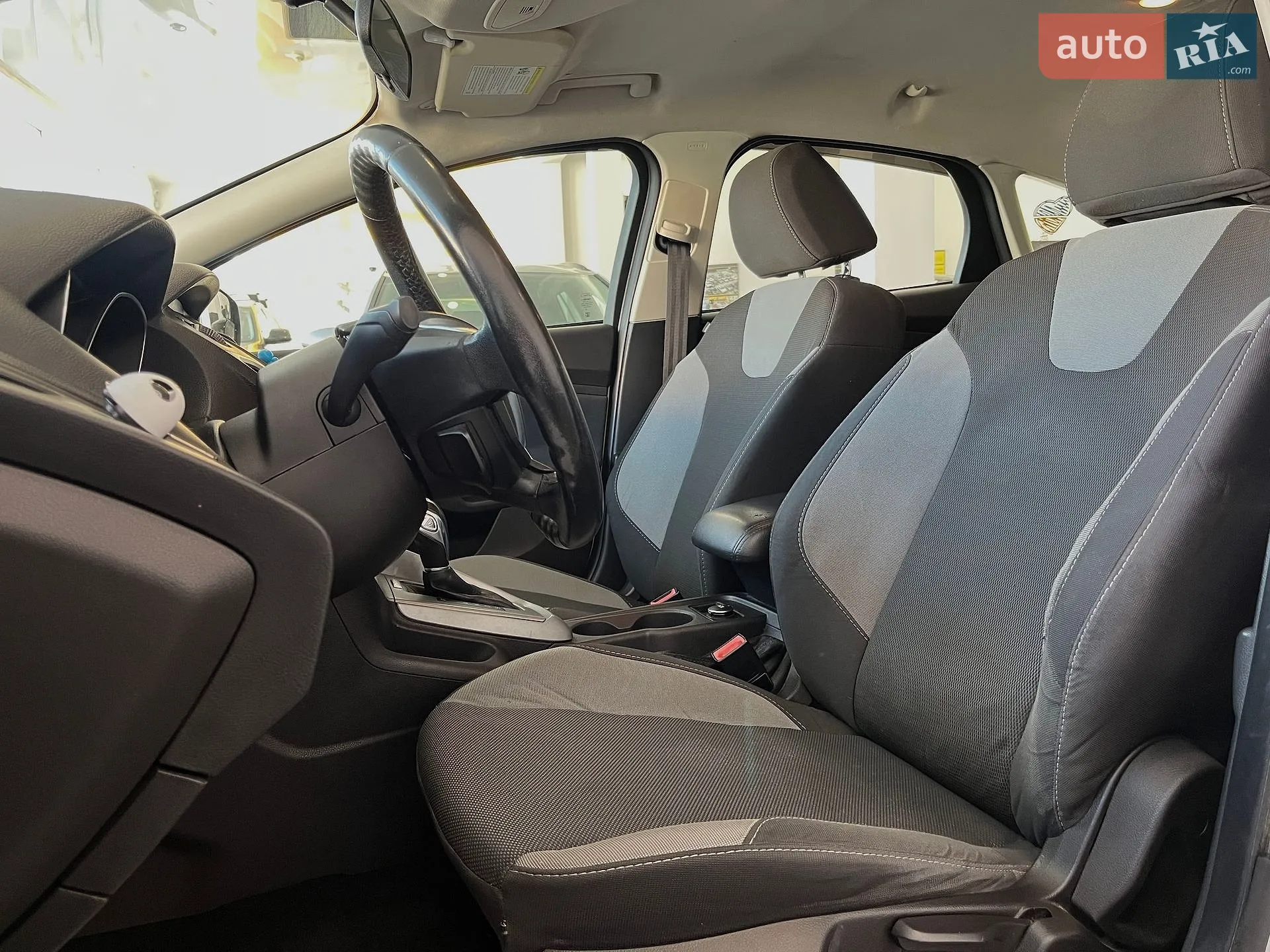 2012 Ford Focus - мініатюра 9