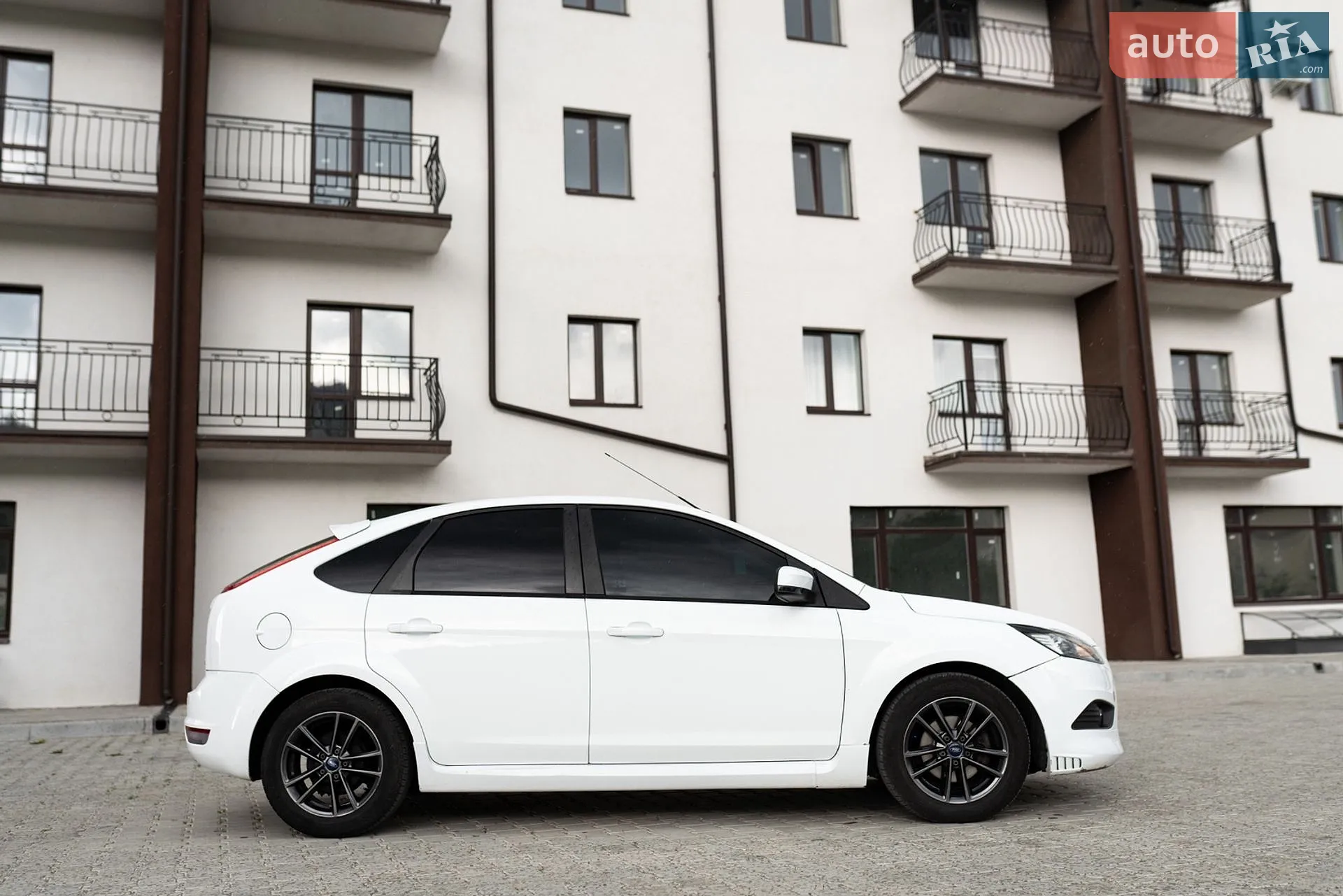 2010 Ford Focus - мініатюра 29