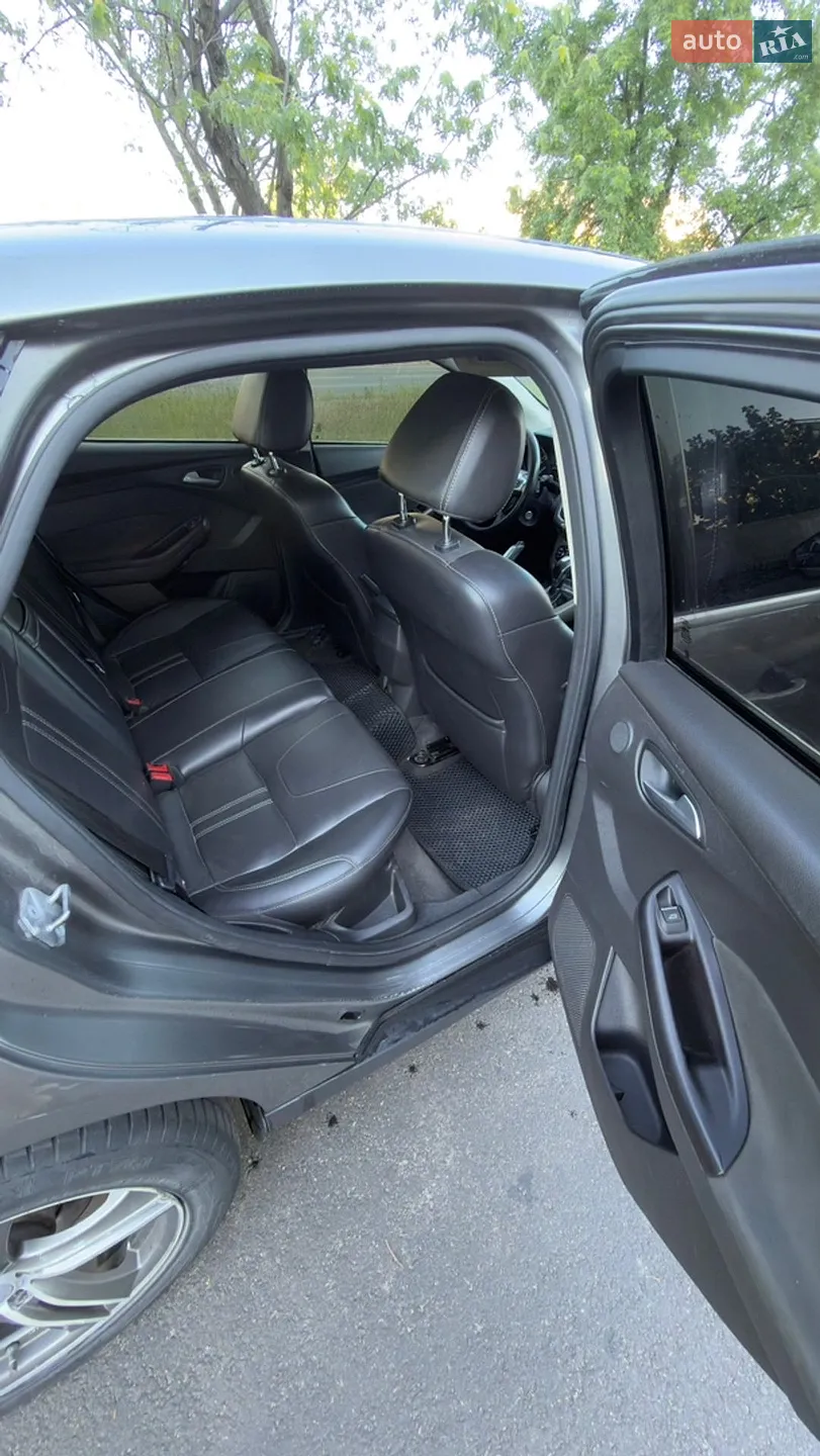2012 Ford Focus - мініатюра 12