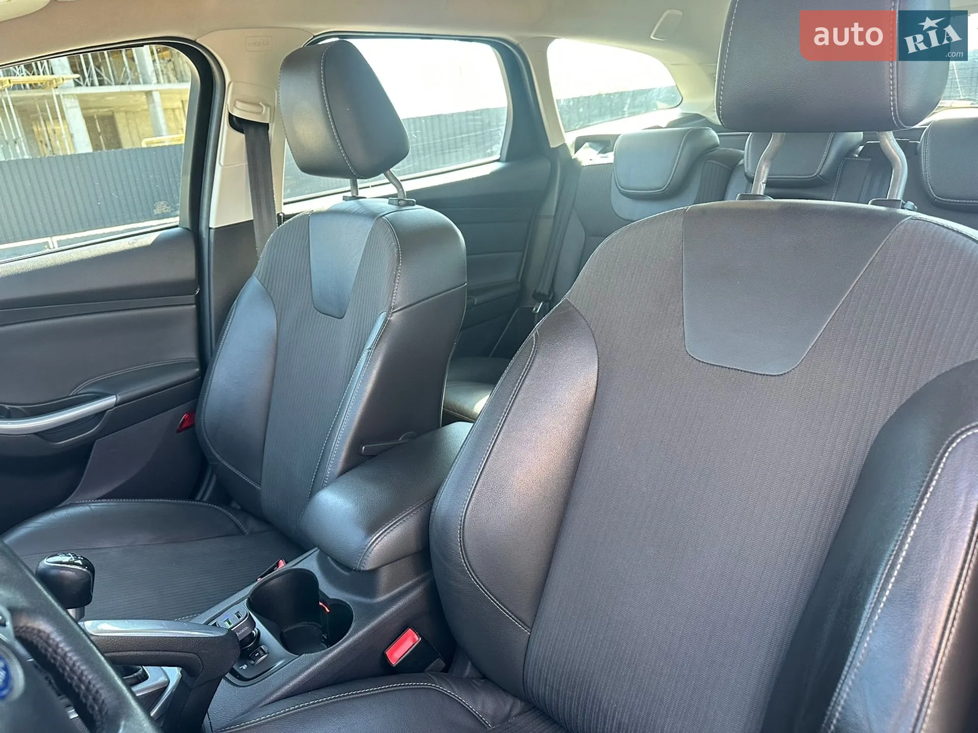 2011 Ford Focus - мініатюра 11